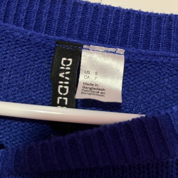 Blue H&M sweater - Picture 3 of 5